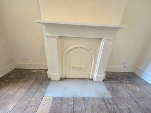 Photo 6- click for photo gallery